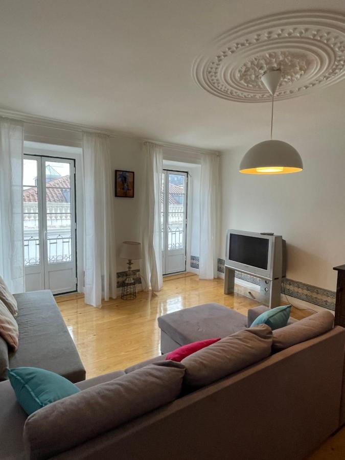 Beautiful Apartment Downtown Lisbon Bagian luar foto